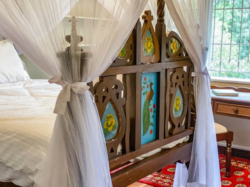 The Cummings - Community